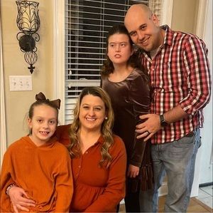 Meet your Posher, Jillian